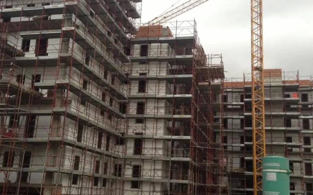 Cantiere Pisa Pontedera